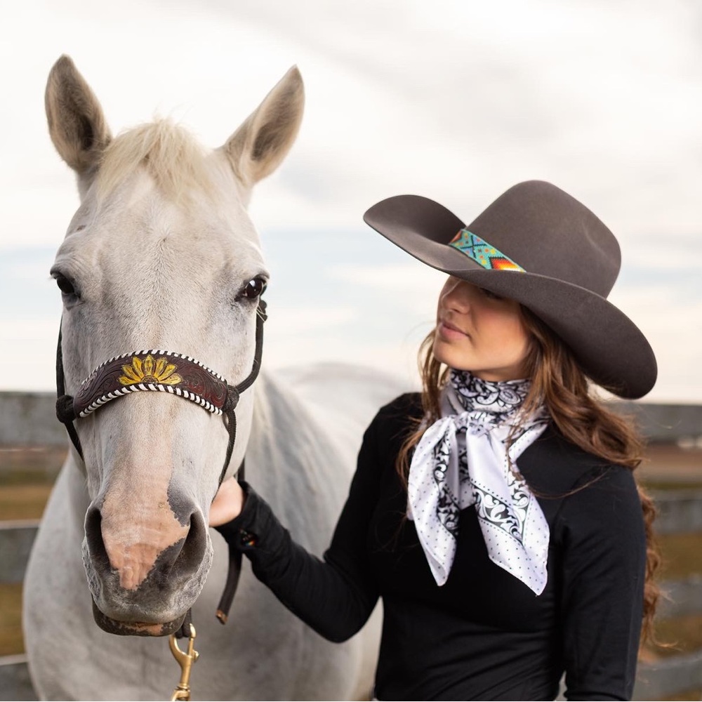 Meet your Posher, Mekena